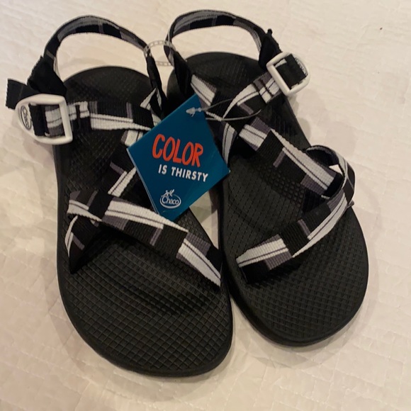 Chaco Shoes - NWT CHACOS size 8